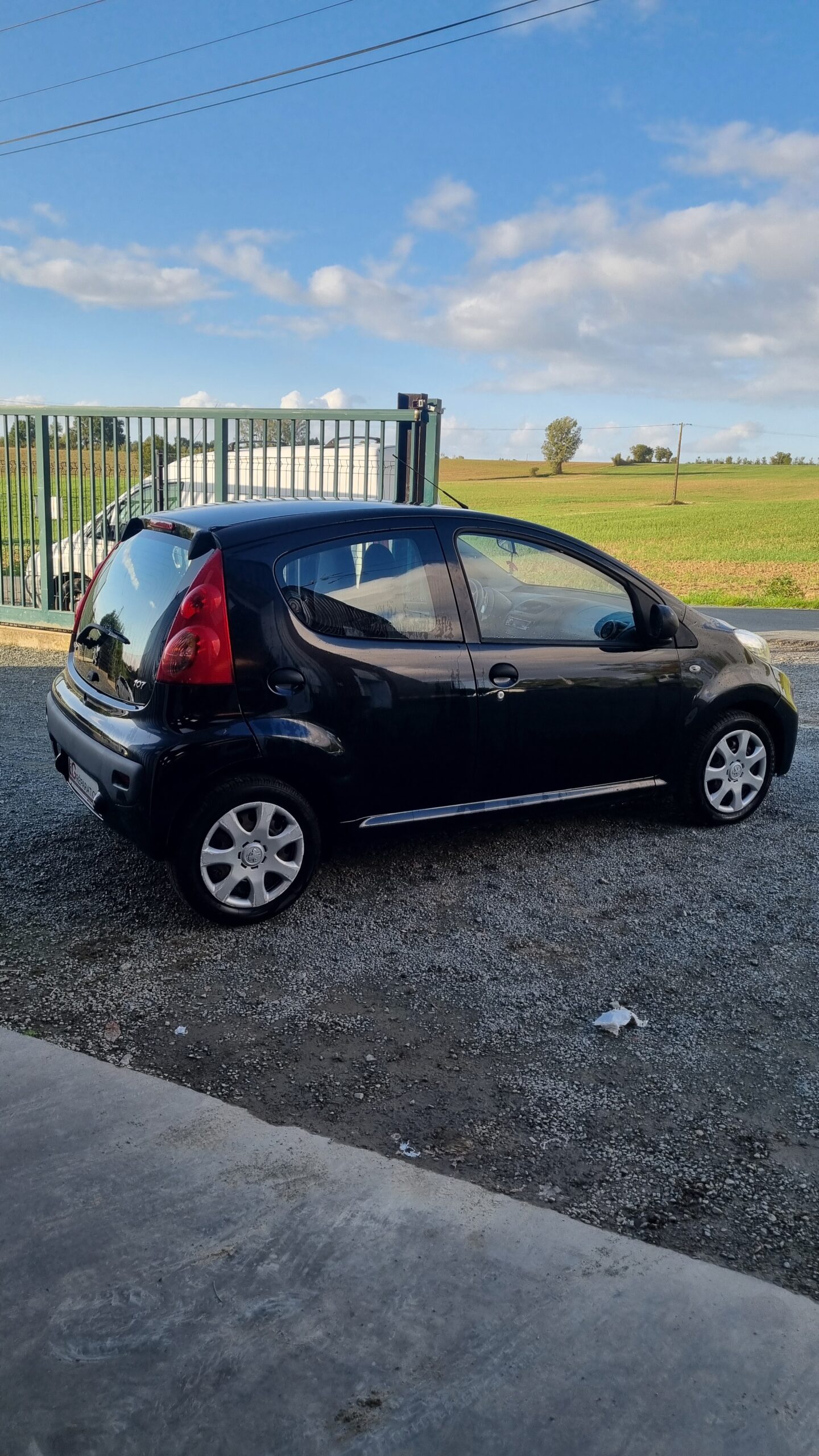 Peugeot 107 – 1.0i - 2009 – Image 2
