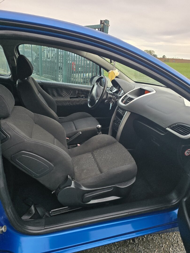 Peugeot 207 – 1.4i - 2006 - Vente marchand en l'état – Image 6