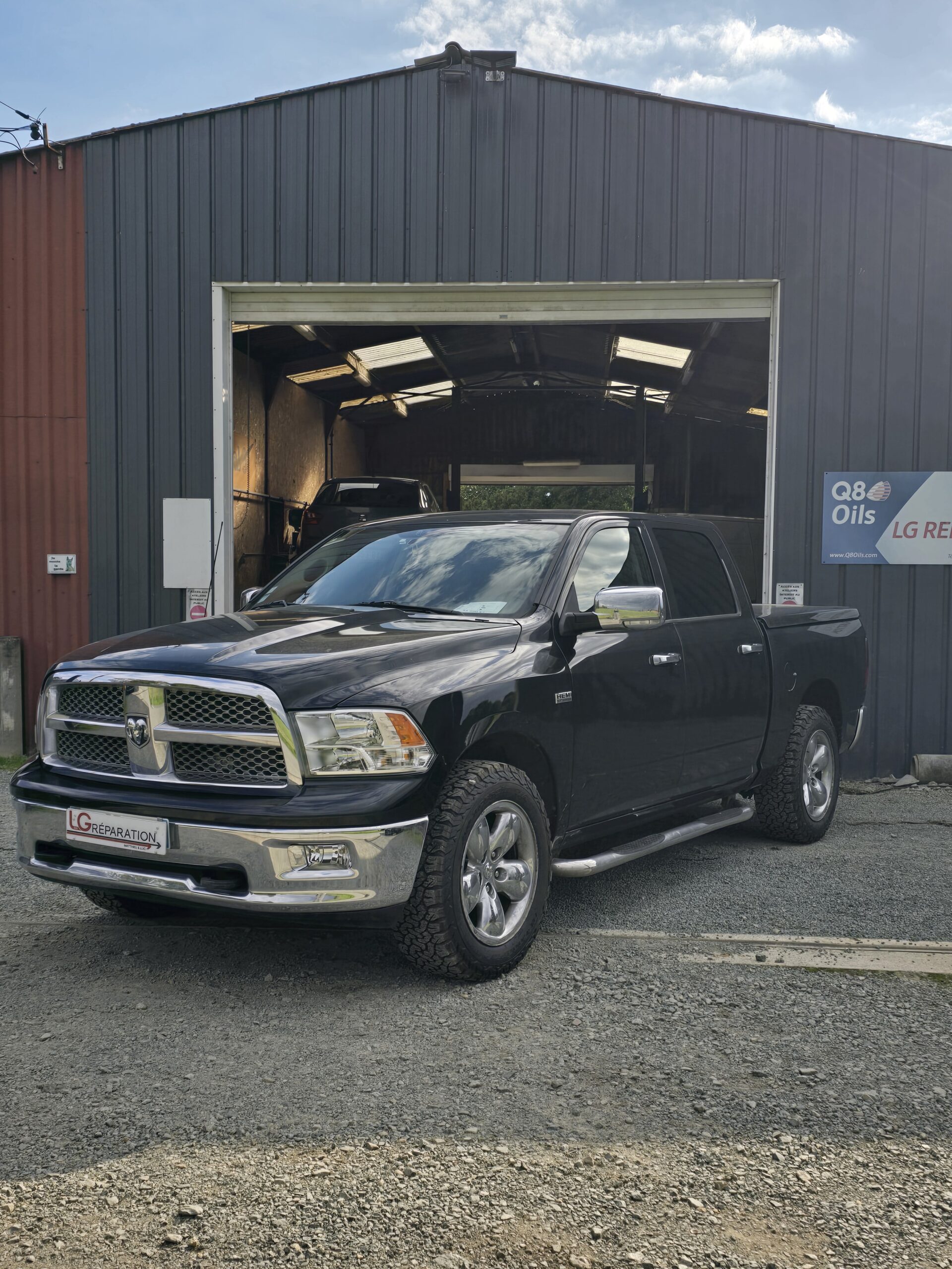 Dodge Ram 1500 V8 16V 4x4 2009 – Image 2